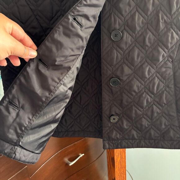 Women's Lands End Black Quilted Puffer Vest with Buttons size M (petite) - Picture 5 of 8